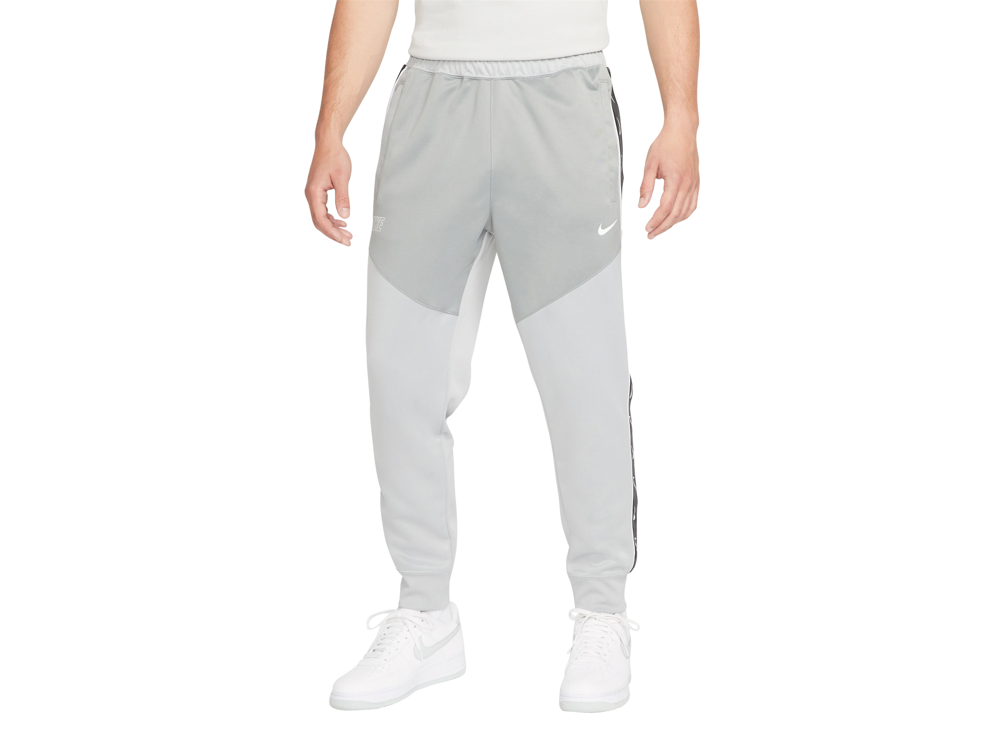 Nike Sportswear Repeat Pants
