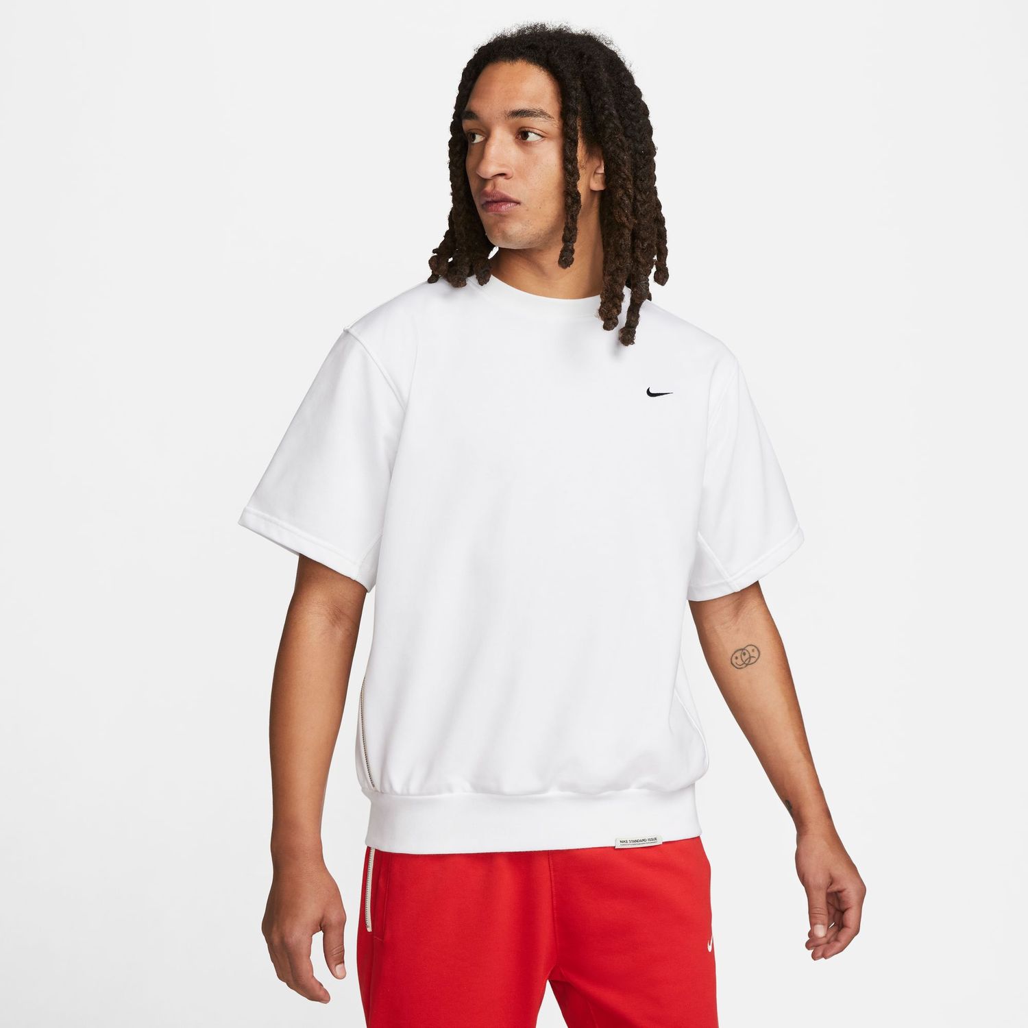 Nike Standard Issue Basketball T-Shirt
